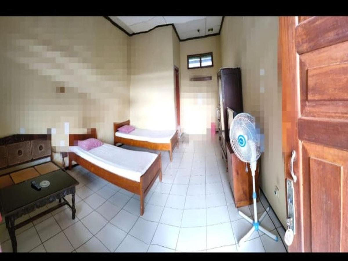 Bali Asri Pacitan Luaran gambar