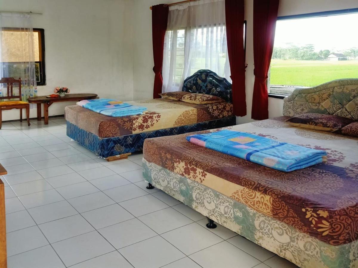 Bali Asri Pacitan Luaran gambar
